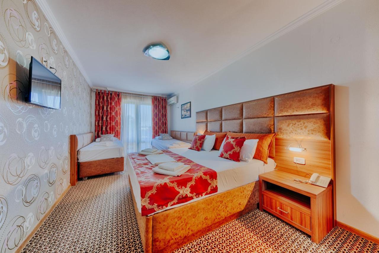 Hotel Lion Ulcinj Eksteriør bilde