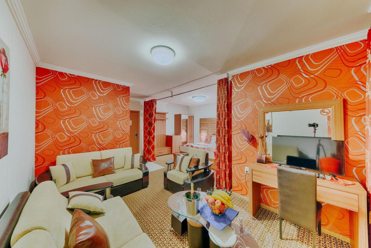 Hotel Lion Ulcinj Eksteriør bilde