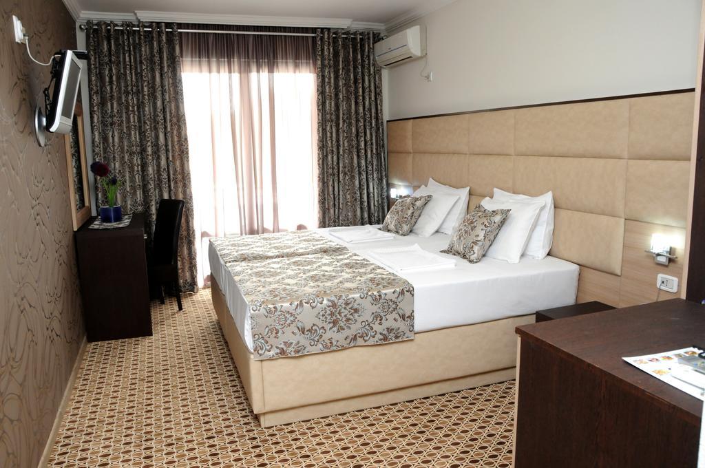 Hotel Lion Ulcinj Eksteriør bilde