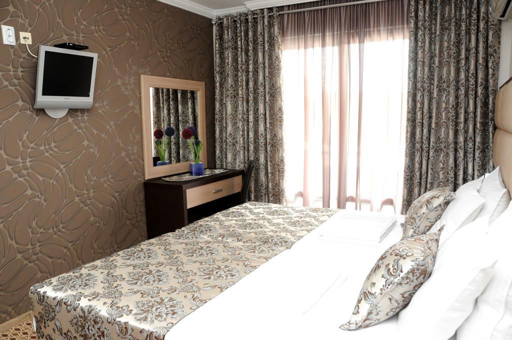 Hotel Lion Ulcinj Eksteriør bilde